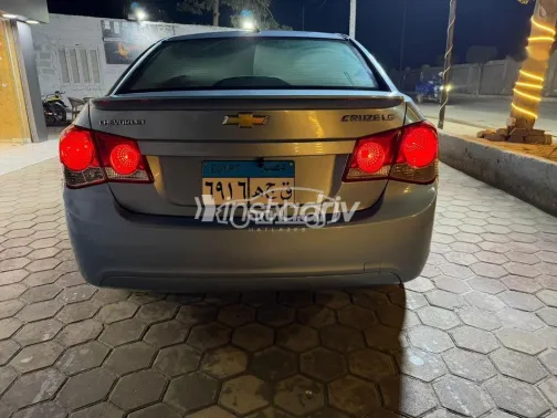 Chevrolet Cruze 2010 Blue Used for Sale - 3