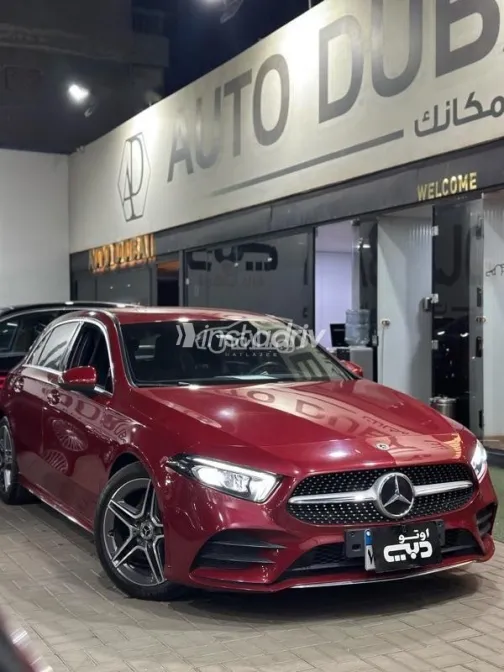 مرسيدس A 180 2022 أحمر مستعملة للبيع - 2