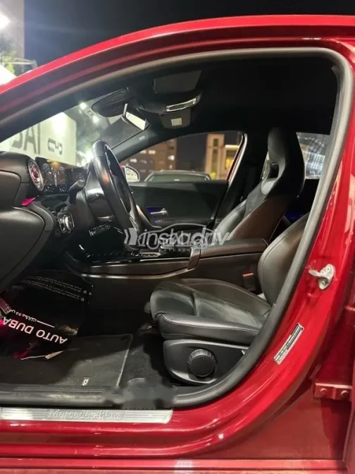 مرسيدس A 180 2022 أحمر مستعملة للبيع - 3