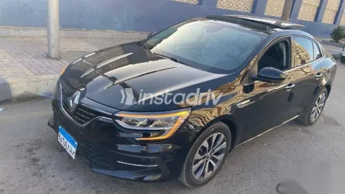 رينو ميجان 2023 أسود مستعملة للبيع - 1