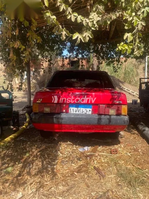 فيات ريجاتا 1986 أحمر مستعملة للبيع - 4