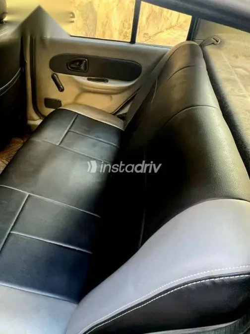 رينو كليو 2002 فضي مستعملة للبيع - 4