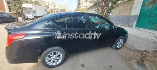 نيسان صنى 2023 أبيض مستعملة للبيع - 4