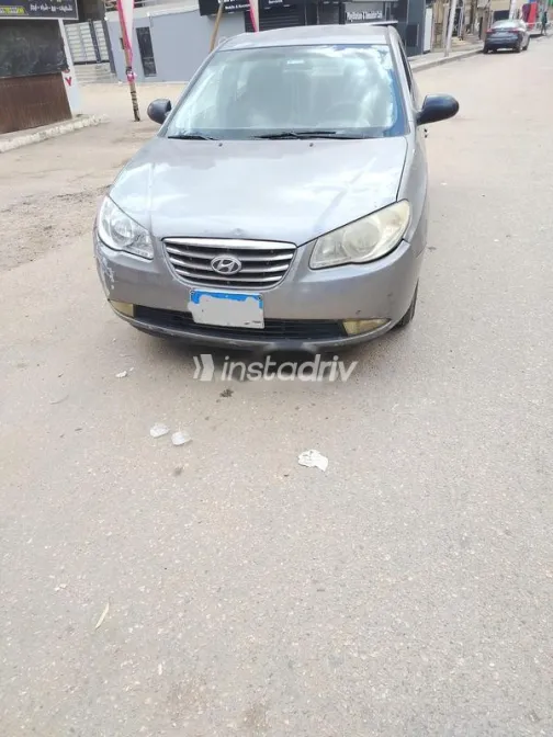 هيونداي إلنترا اتش دى 2011 رمادي مستعملة للبيع - 1