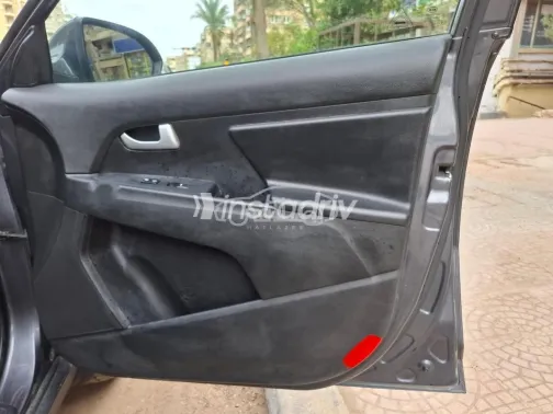 Kia Sportage 2016 Petroleum Used for Sale - 4