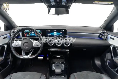 Mercedes CLA 180 2023 Black Used for Sale - 4