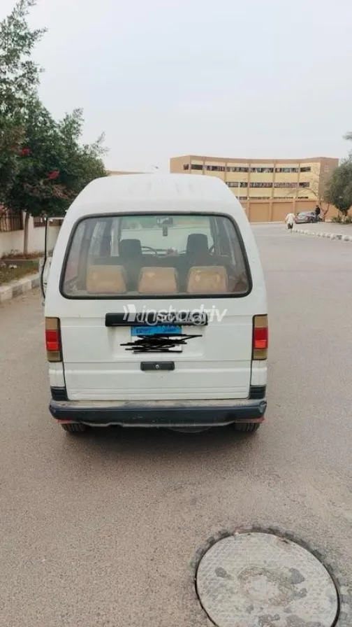 Suzuki Van 2015 White Used for Sale - 2