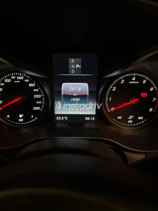 Mercedes C 180 2016 White Used for Sale - 10