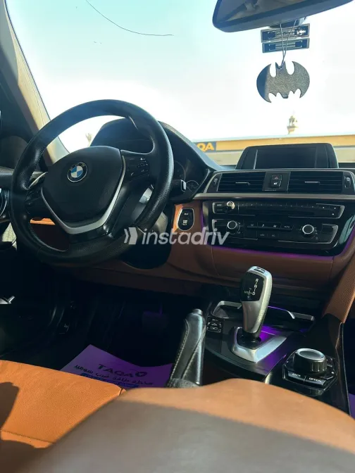 بي ام دبليو 318 2016 أبيض مستعملة للبيع - 6