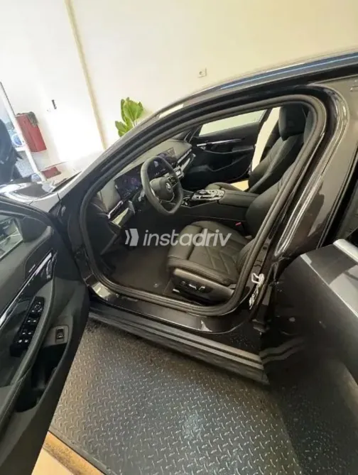 بي ام دبليو 520 2026 أبيض مستعملة للبيع - 5