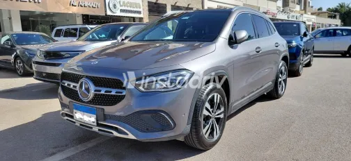 مرسيدس GLA 200 2022 أبيض مستعملة للبيع - 3