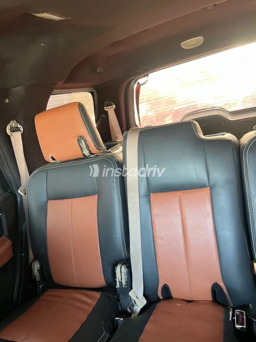 فورد اكسبيديشن 2012 أبيض مستعملة للبيع - 6