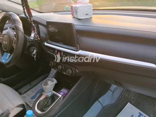 كيا جراند سيراتو 2022 أبيض مستعملة للبيع - 3