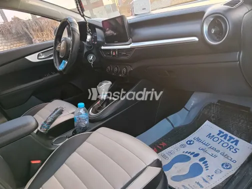 كيا جراند سيراتو 2022 أبيض مستعملة للبيع - 7