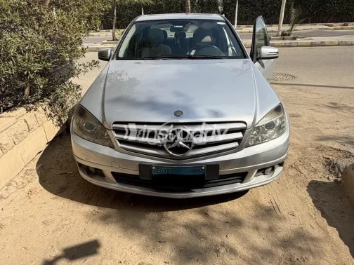 Mercedes C 180 2009 Silver Used for Sale - 1