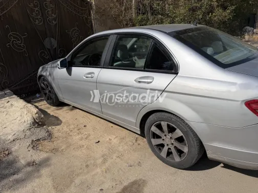 Mercedes C 180 2009 Silver Used for Sale - 3