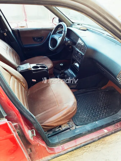 بيجو 405 1995 أبيض مستعملة للبيع - 1