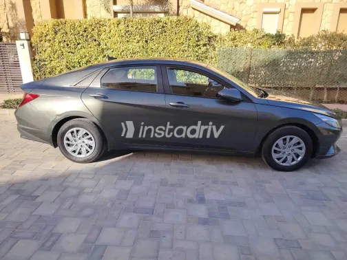 هيونداي إلنترا سى ان 7 2022 أبيض مستعملة للبيع - 5