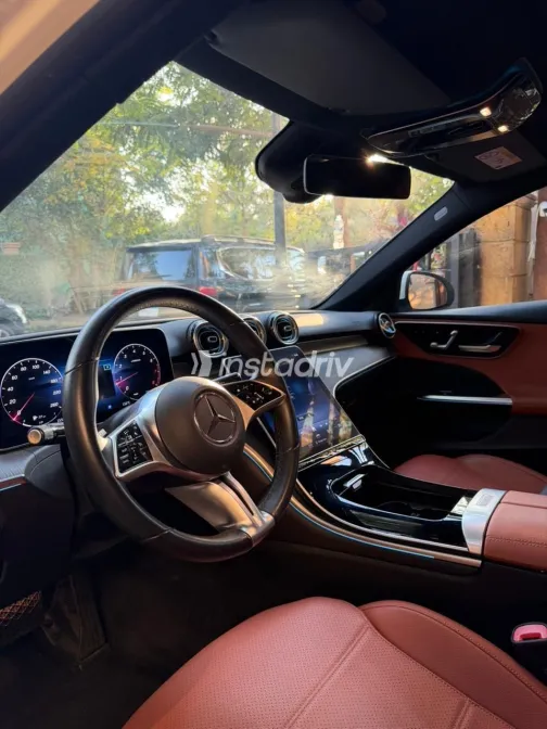 مرسيدس C 180 2023 أبيض مستعملة للبيع - 2