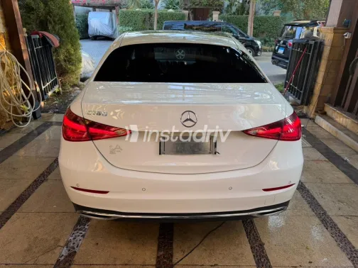 مرسيدس C 180 2023 أبيض مستعملة للبيع - 4