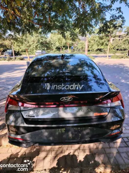 هيونداي إلنترا سى ان 7 2022 أبيض مستعملة للبيع - 3