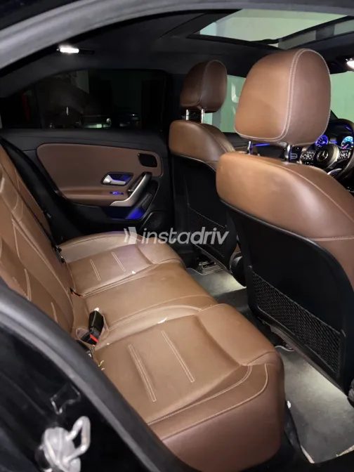 مرسيدس A 200 2021 أبيض مستعملة للبيع - 1