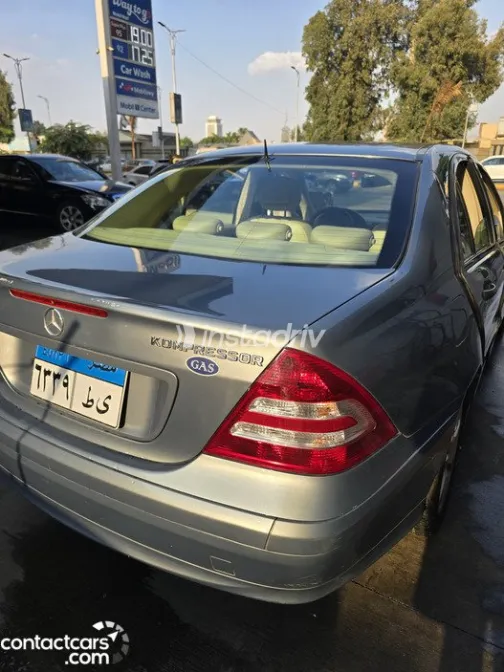 مرسيدس C 180 2006 أبيض مستعملة للبيع - 4