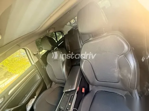 رينو ميجان 2022 فضي مستعملة للبيع - 8