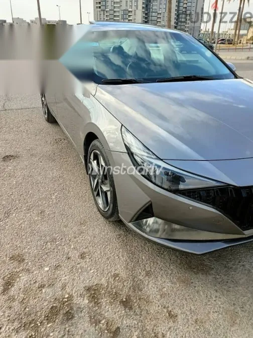 Hyundai Elantra 2021 Gray Used for Sale - 5