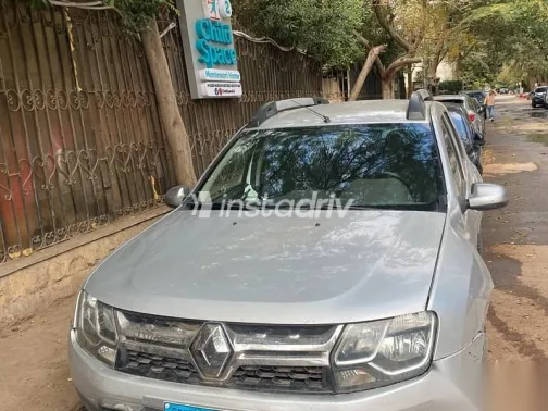 Renault Duster 2016 Silver Used for Sale - 1