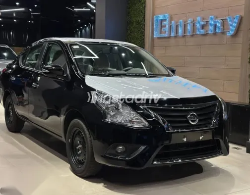 نيسان صنى 2026 أسود جديدة للبيع - 1