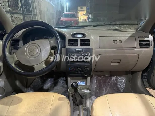 كيا ريو 2003 أخضر مستعملة للبيع - 3