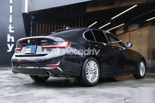 بي ام دبليو 320 2020 أسود مستعملة للبيع - 6