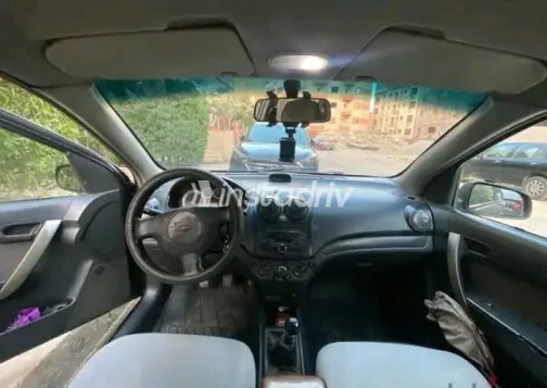 شيفروليه افيو 2009 أبيض مستعملة للبيع - 7