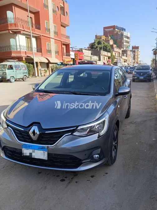 رينو تاليانت 2025 أبيض مستعملة للبيع - 9