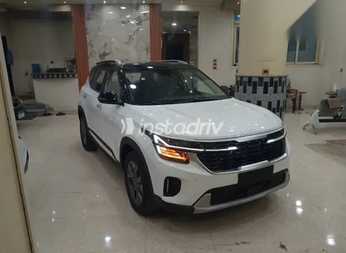 كيا سيلتوس 2025 أبيض جديدة للبيع - 2