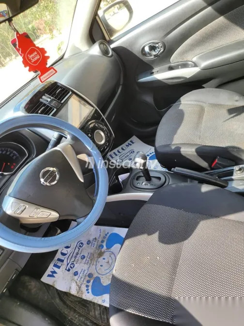 Nissan Sunny 2021 Gold Used for Sale - 5