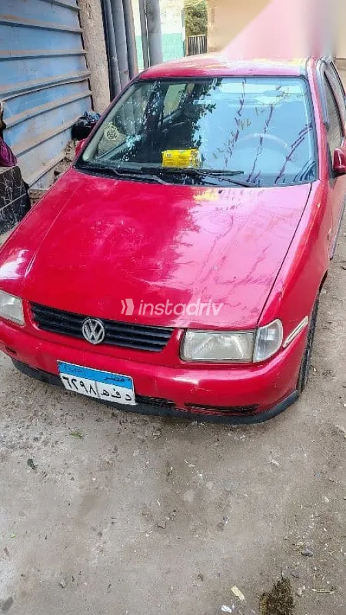 فولكس فاغن بولو 1995 أحمر مستعملة للبيع - 5