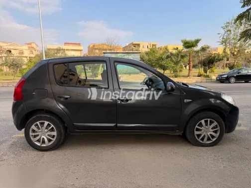 رينو سانديرو 2013 رمادي مستعملة للبيع - 5