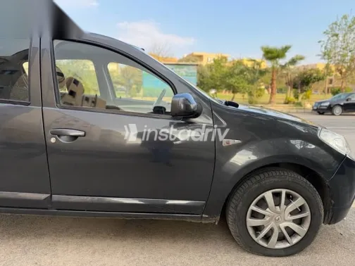 رينو سانديرو 2013 رمادي مستعملة للبيع - 7