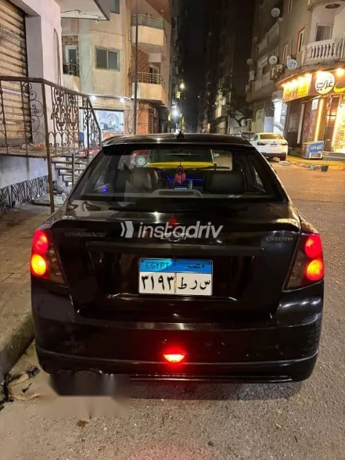 شيفروليه أوبترا 2009 أسود مستعملة للبيع - 10