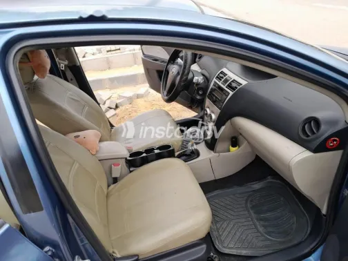 تويوتا ياريس 2008 سماوي مستعملة للبيع - 1