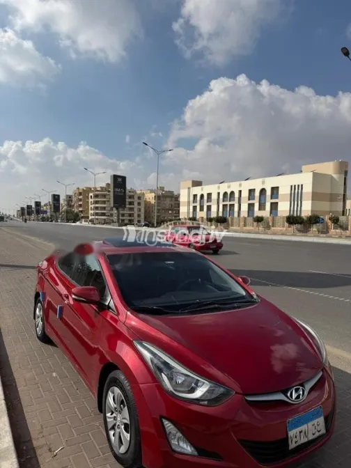هيونداي إلنترا ام دى 2016 أحمر مستعملة للبيع - 2
