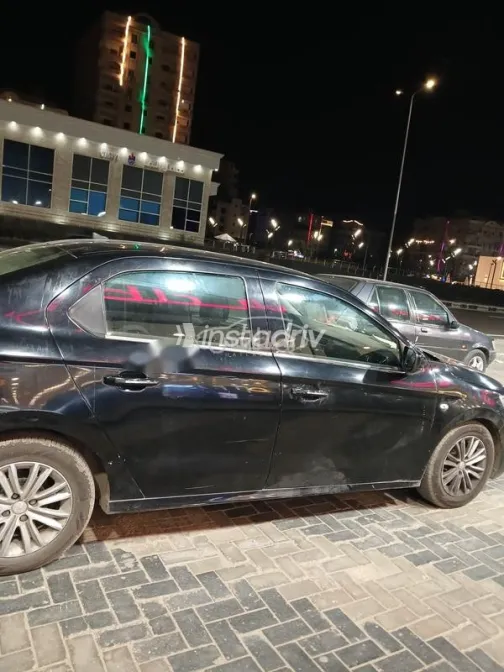 Peugeot 301 2018 White Used for Sale - 3