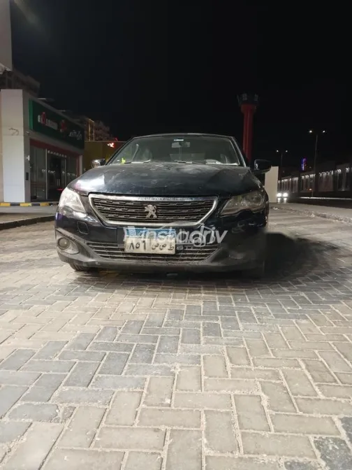 Peugeot 301 2018 White Used for Sale - 4