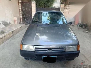 فيات اونو 1990 فضي مستعملة للبيع