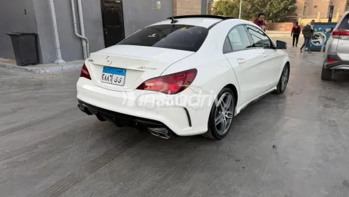 مرسيدس GLA 200 2018 أبيض مستعملة للبيع - 4