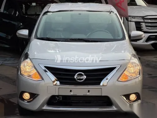 نيسان صنى 2026 فضي جديدة للبيع - 1