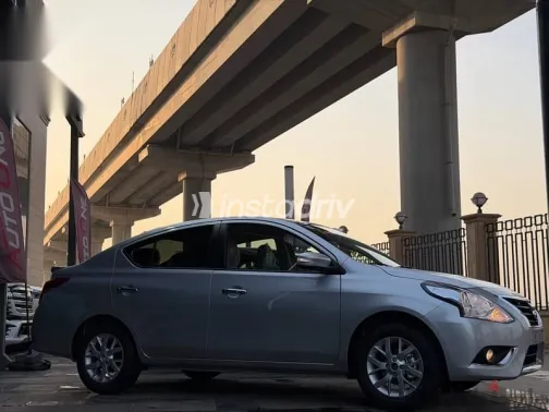 نيسان صنى 2026 فضي جديدة للبيع - 5