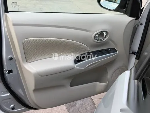 نيسان صنى 2026 فضي جديدة للبيع - 8